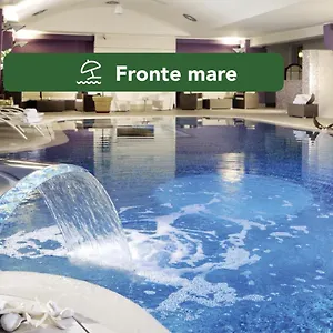 4* Hotel Yes Touring &